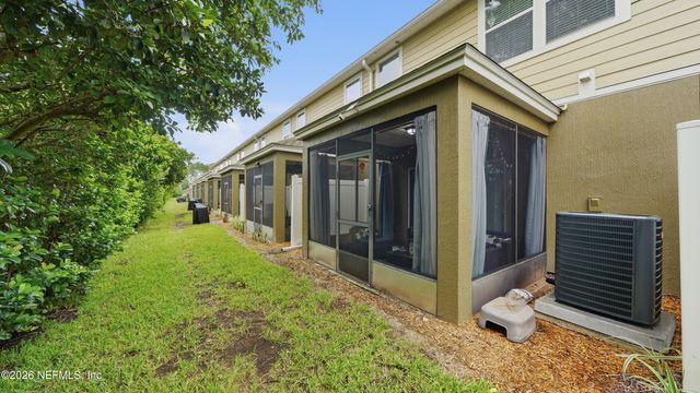 13322 OCEAN MIST Drive, Jacksonville, FL 32258