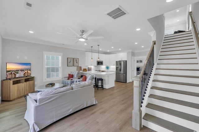 2312 Seaseeker Ln., Myrtle Beach, SC 29577