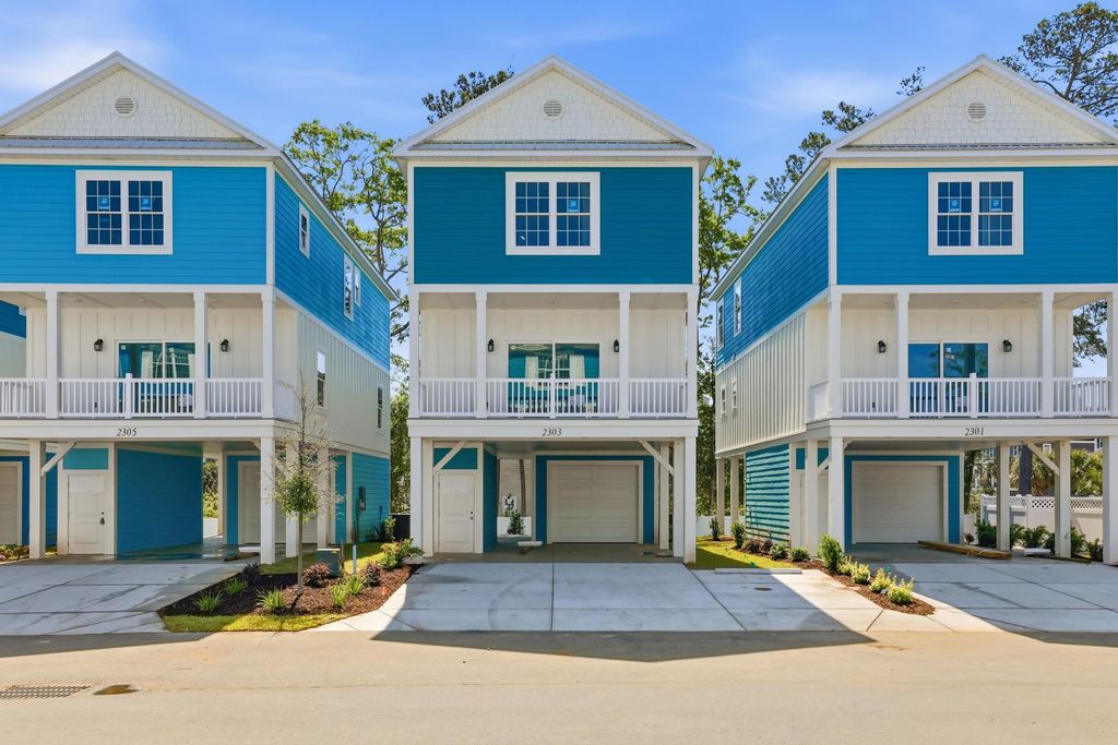 2312 Seaseeker Ln., Myrtle Beach, SC 29577