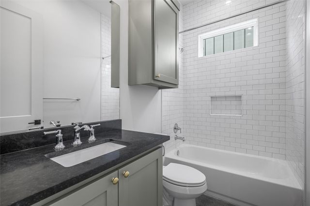 741 Pecan Street, New Ulm, TX 78950