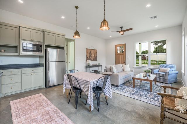 741 Pecan Street, New Ulm, TX 78950