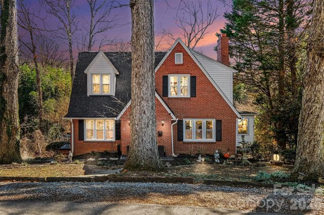 1210 Oakwood Avenue, Gastonia, NC 28052