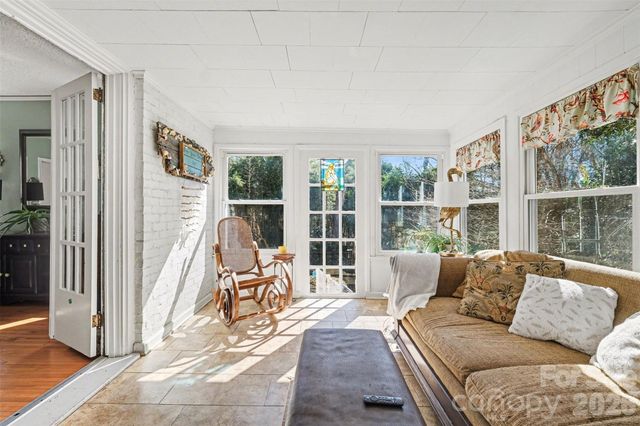 1210 Oakwood Avenue, Gastonia, NC 28052