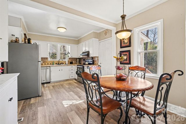 1210 Oakwood Avenue, Gastonia, NC 28052