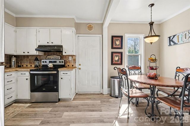 1210 Oakwood Avenue, Gastonia, NC 28052