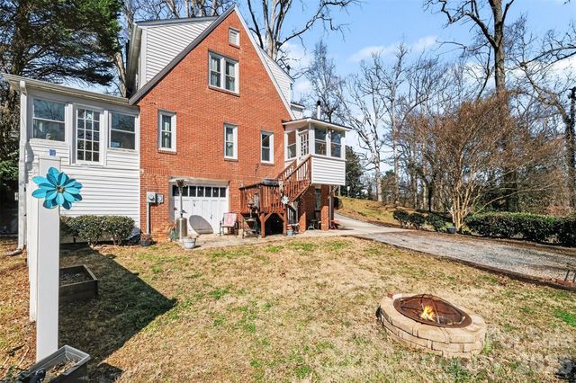 1210 Oakwood Avenue, Gastonia, NC 28052