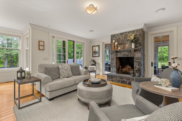 74 SADDLE TRAIL Drive, Dover, NH 03820