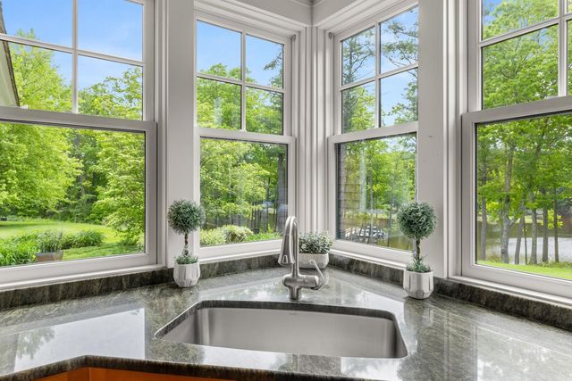 74 SADDLE TRAIL Drive, Dover, NH 03820