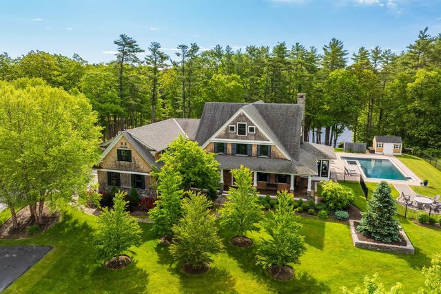 74 SADDLE TRAIL Drive, Dover, NH 03820