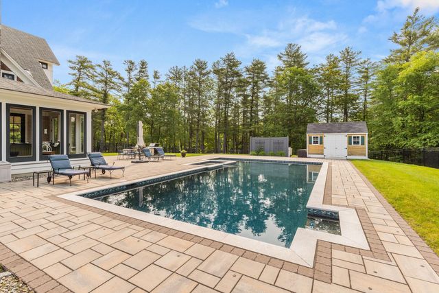 74 SADDLE TRAIL Drive, Dover, NH 03820