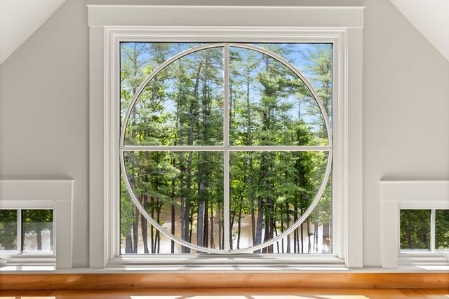 74 SADDLE TRAIL Drive, Dover, NH 03820