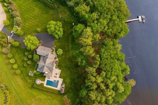 74 SADDLE TRAIL Drive, Dover, NH 03820