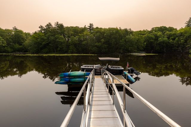 74 SADDLE TRAIL Drive, Dover, NH 03820