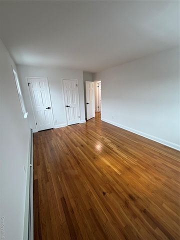 144-50 25th Road, Flushing, NY 11354