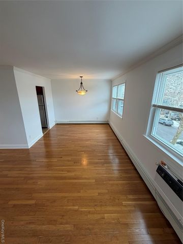 144-50 25th Road, Flushing, NY 11354