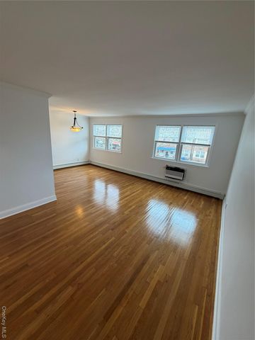 144-50 25th Road, Flushing, NY 11354