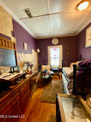 220 N Haugh Avenue, Picayune, MS 39466