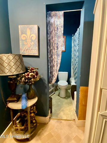220 N Haugh Avenue, Picayune, MS 39466