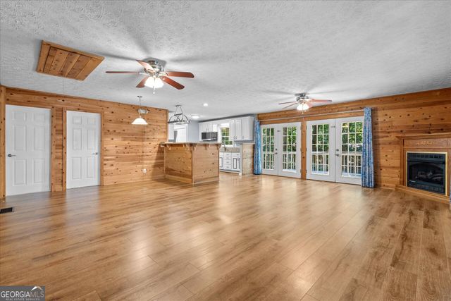 9021 Lakeview Parkway, Villa Rica, GA 30180