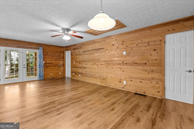 9021 Lakeview Parkway, Villa Rica, GA 30180