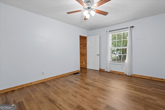 9021 Lakeview Parkway, Villa Rica, GA 30180