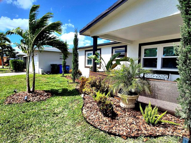 1015 NW 68th Avenue, Margate, FL 33063