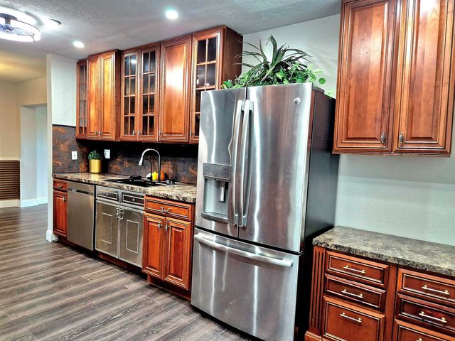 1015 NW 68th Avenue, Margate, FL 33063
