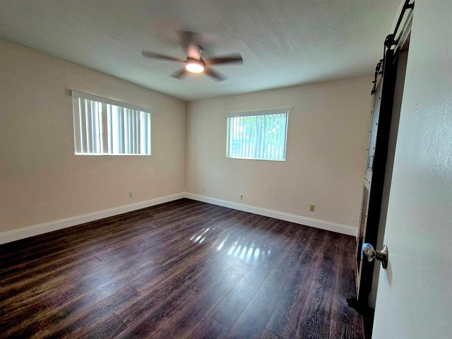1015 NW 68th Avenue, Margate, FL 33063