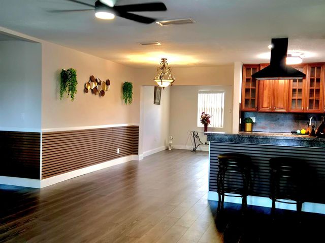 1015 NW 68th Avenue, Margate, FL 33063