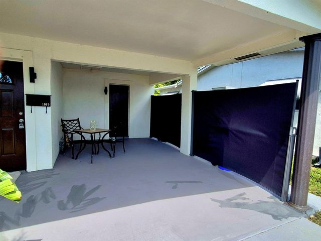1015 NW 68th Avenue, Margate, FL 33063