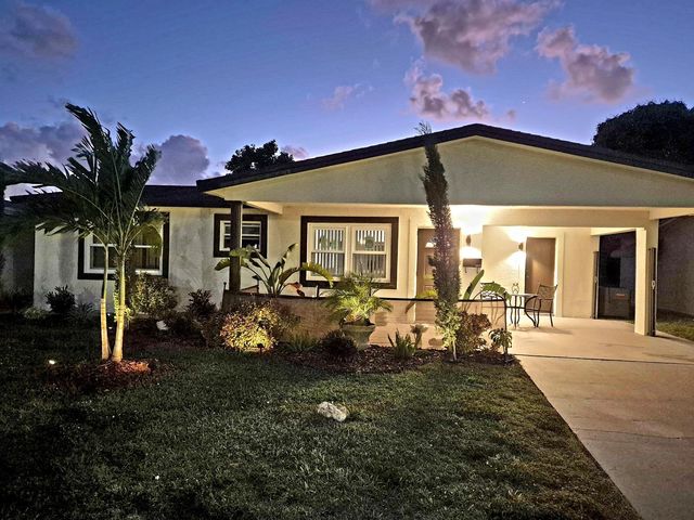 1015 NW 68th Avenue, Margate, FL 33063