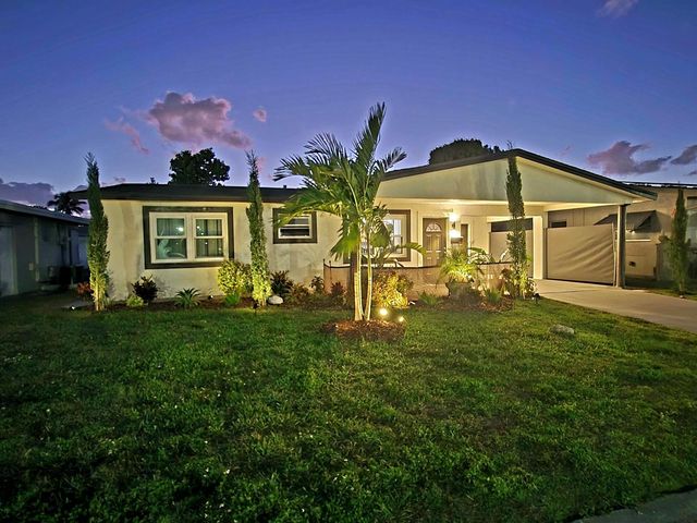 1015 NW 68th Avenue, Margate, FL 33063