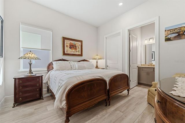 2722 RIVER CREEK LANE, St Cloud, FL 34771