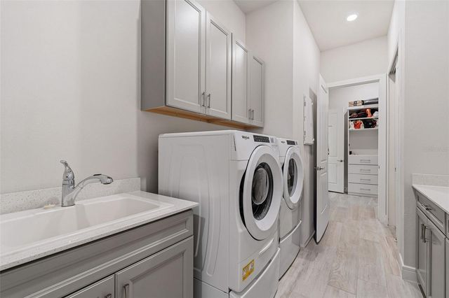 2722 RIVER CREEK LANE, St Cloud, FL 34771