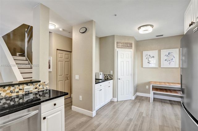 4720 Mimosa Pl 903, Coconut Creek, FL 33073