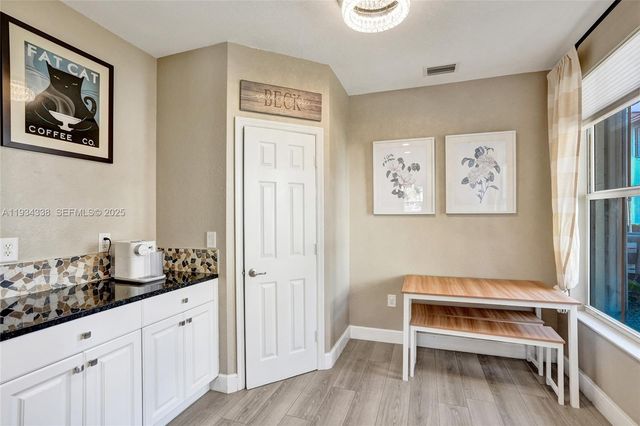 4720 Mimosa Pl 903, Coconut Creek, FL 33073