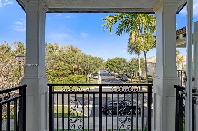 4720 Mimosa Pl 903, Coconut Creek, FL 33073