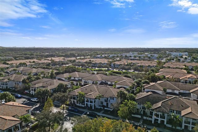 4720 Mimosa Pl 903, Coconut Creek, FL 33073