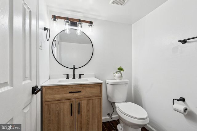 15014 THERESA DR, Philadelphia, PA 19116