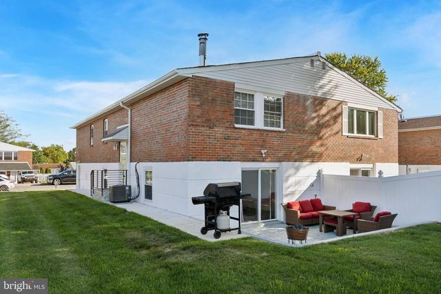 15014 THERESA DR, Philadelphia, PA 19116