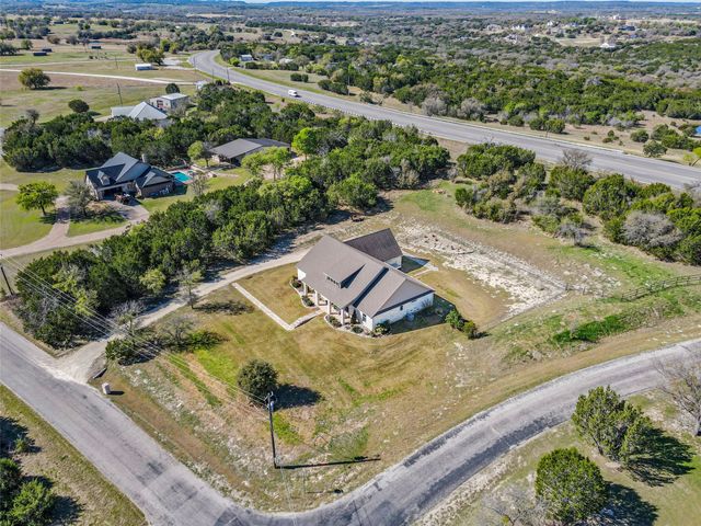 1177 Ronald Road, Glen Rose, TX 76043