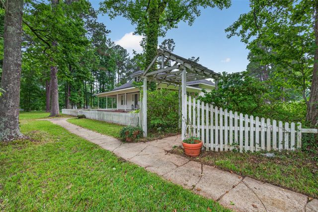 8402 Springridge Texas Line Road, Keithville, LA 71047