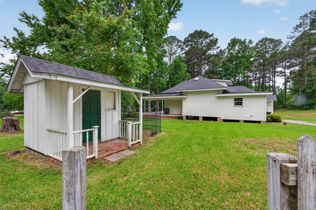 8402 Springridge Texas Line Road, Keithville, LA 71047