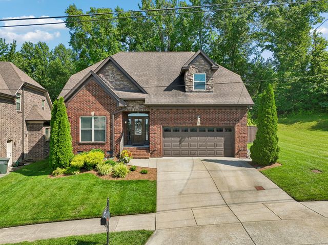 157 Tulip Grove Pt, Hermitage, TN 37076