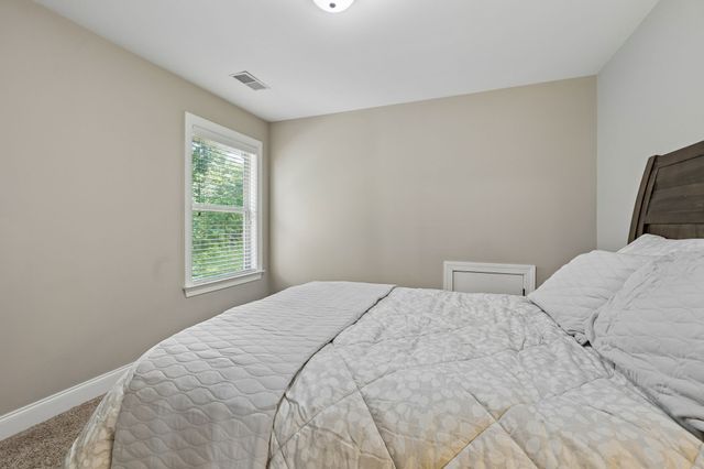 157 Tulip Grove Pt, Hermitage, TN 37076