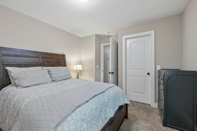 157 Tulip Grove Pt, Hermitage, TN 37076