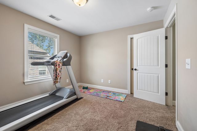 157 Tulip Grove Pt, Hermitage, TN 37076