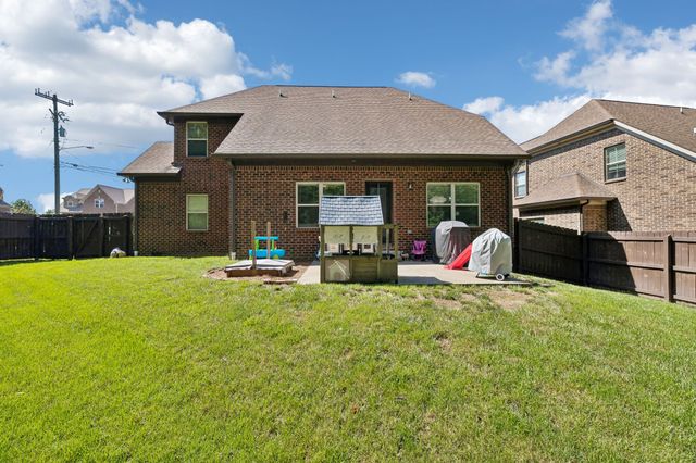 157 Tulip Grove Pt, Hermitage, TN 37076
