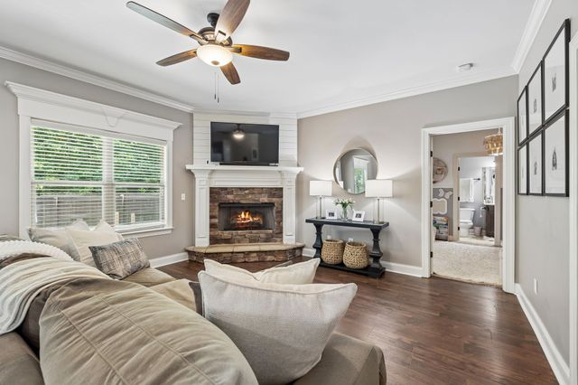 157 Tulip Grove Pt, Hermitage, TN 37076