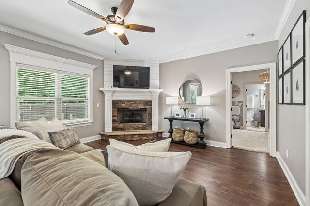 157 Tulip Grove Pt, Hermitage, TN 37076